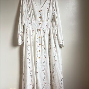 Floral Embroidered White Maxi Dress